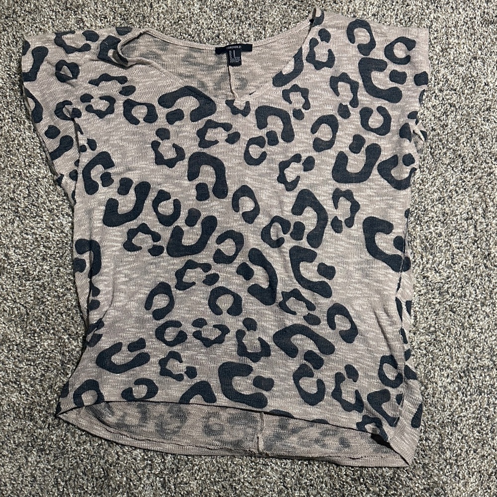 Forever 21 Black and Tan Leopard Print Top